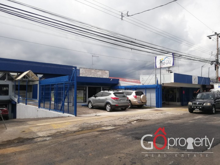 Venta de propiedad comercial en el centro de Grecia, Alajuela